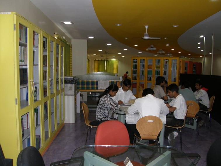 Indira College of Commerce & Science Tathawade Library photo 9